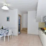 Baia D'oro Aparthotel 3*