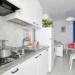 Baia D'oro Aparthotel 3*