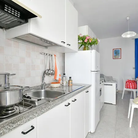 Baia D'oro Aparthotel 3*