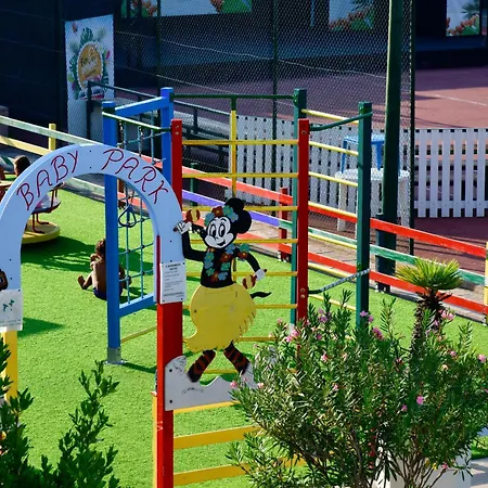 Aparthotel Baia D'oro 3*